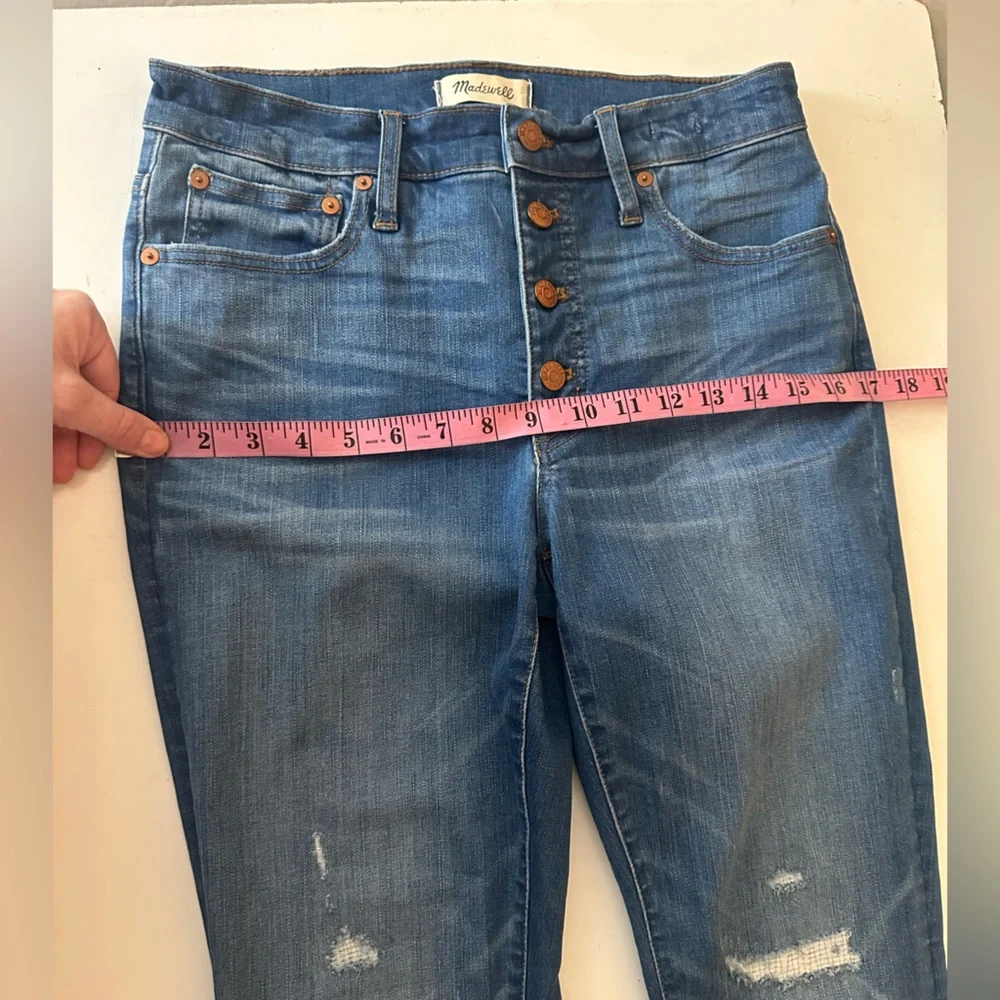 Madewell Button Fly Chewed Hem Kick Flare Cali Demi-Boot Jean in Bronson Wash 28